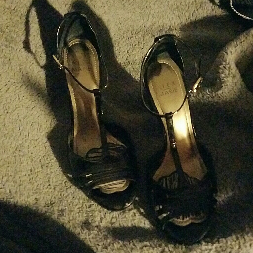 Black Alex Marie Heels